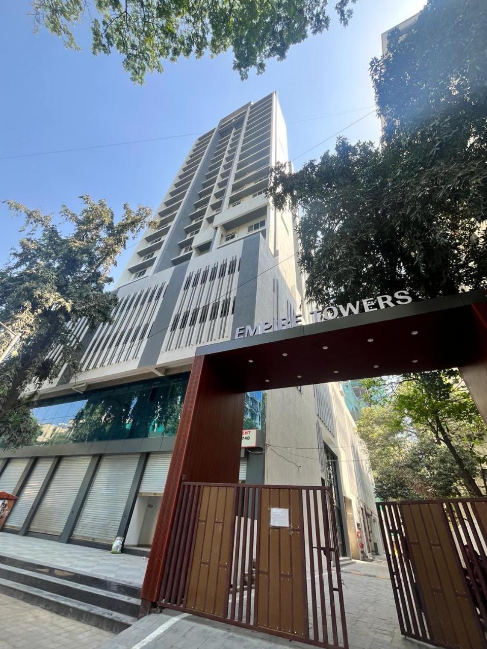 Hsquare Luxury Apartments Goregaon Mumbai  Buitenkant foto