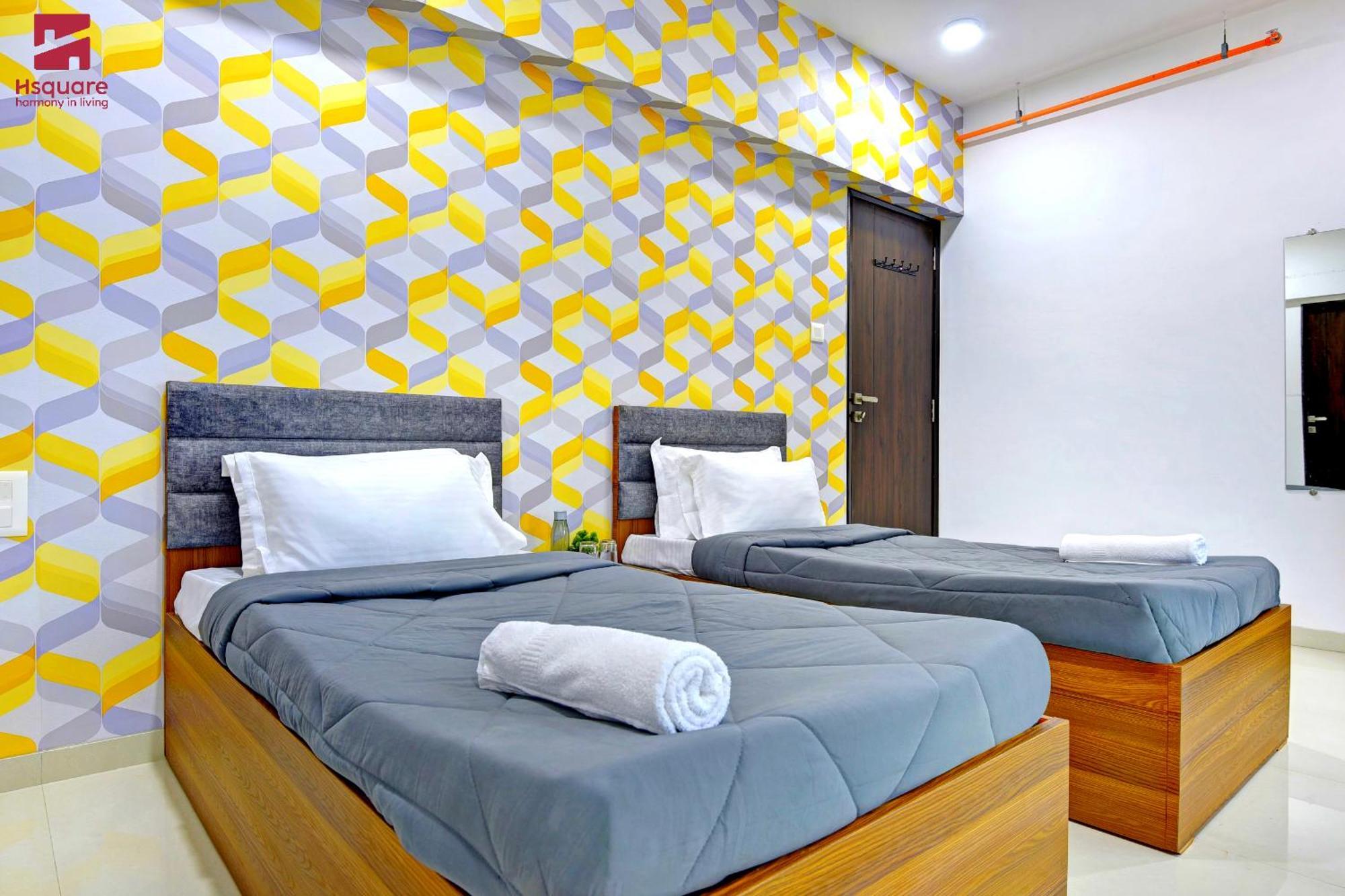 Hsquare Luxury Apartments Goregaon Mumbai  Buitenkant foto