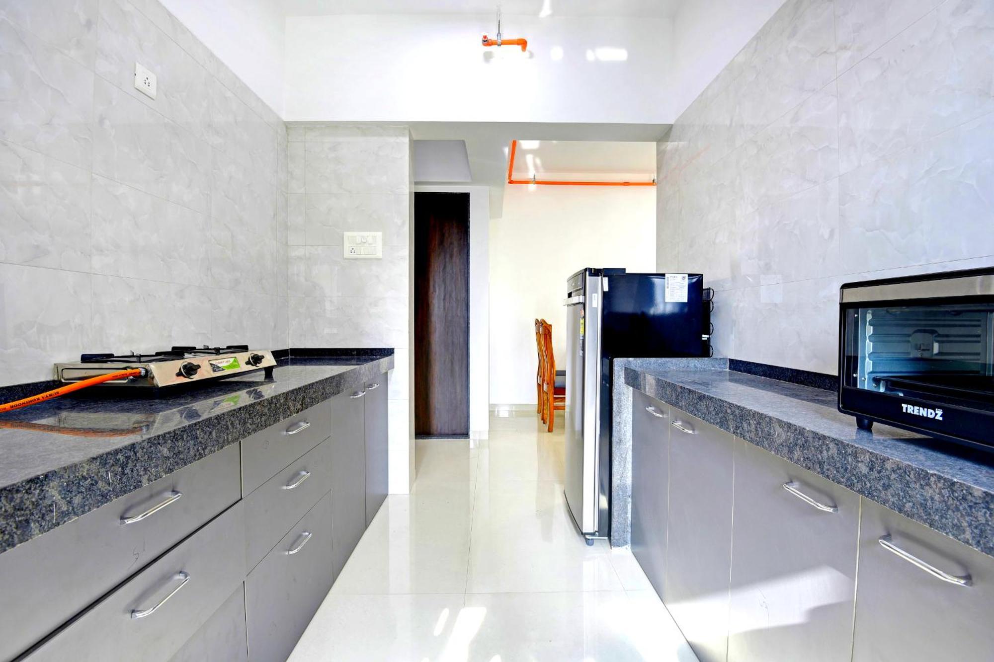 Hsquare Luxury Apartments Goregaon Mumbai  Buitenkant foto